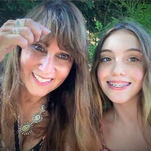 Meet your Posher, Laraine